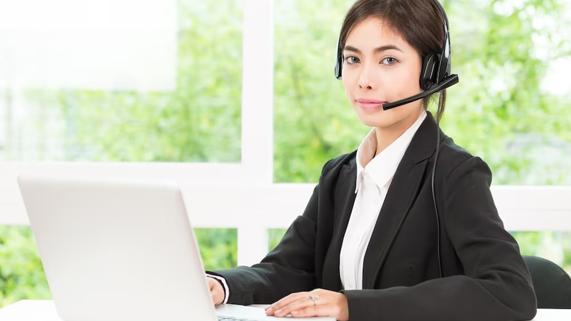 Đội ngũ hỗ trợ khách hàng Bong789 sẵn sàng phục vụ